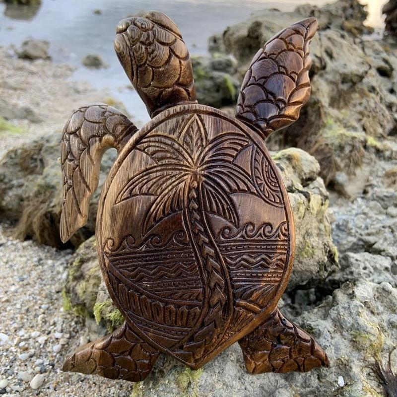 Hawaiian Turtle Wood Carving