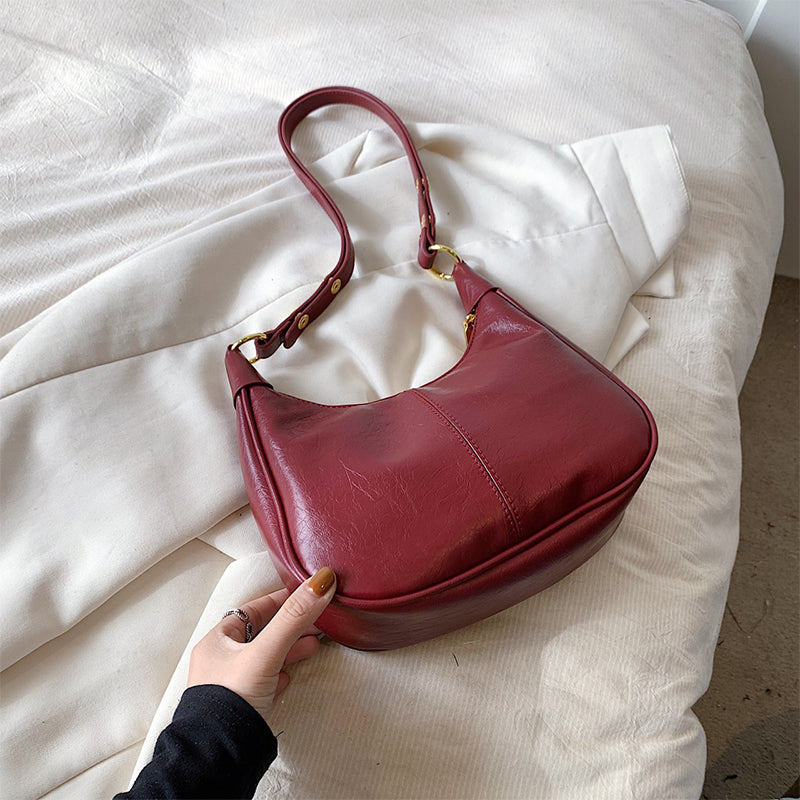 Popular versatile shoulder bag