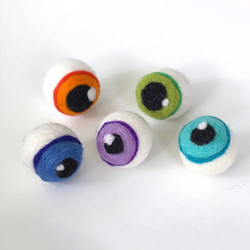 Halloween Felt Monster Eyeballs