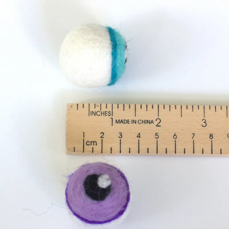 Halloween Felt Monster Eyeballs