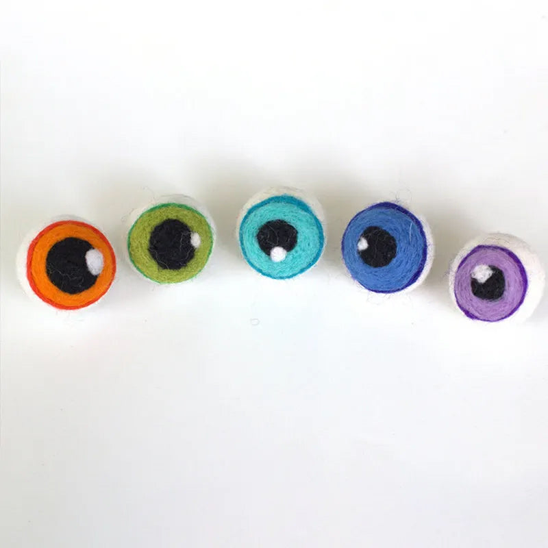 Halloween Felt Monster Eyeballs